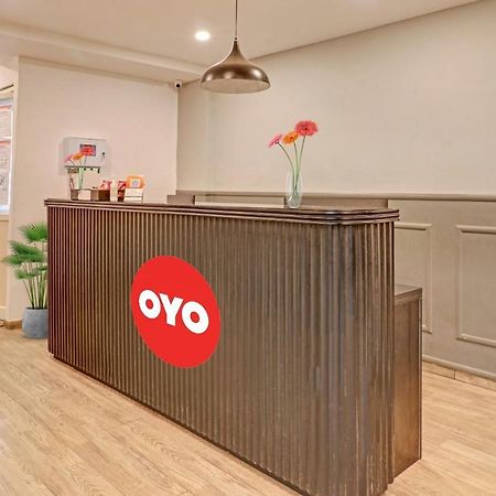 Hotel Oyo Townhouse 251 Richmond Circle Bengaluru Zewnętrze zdjęcie