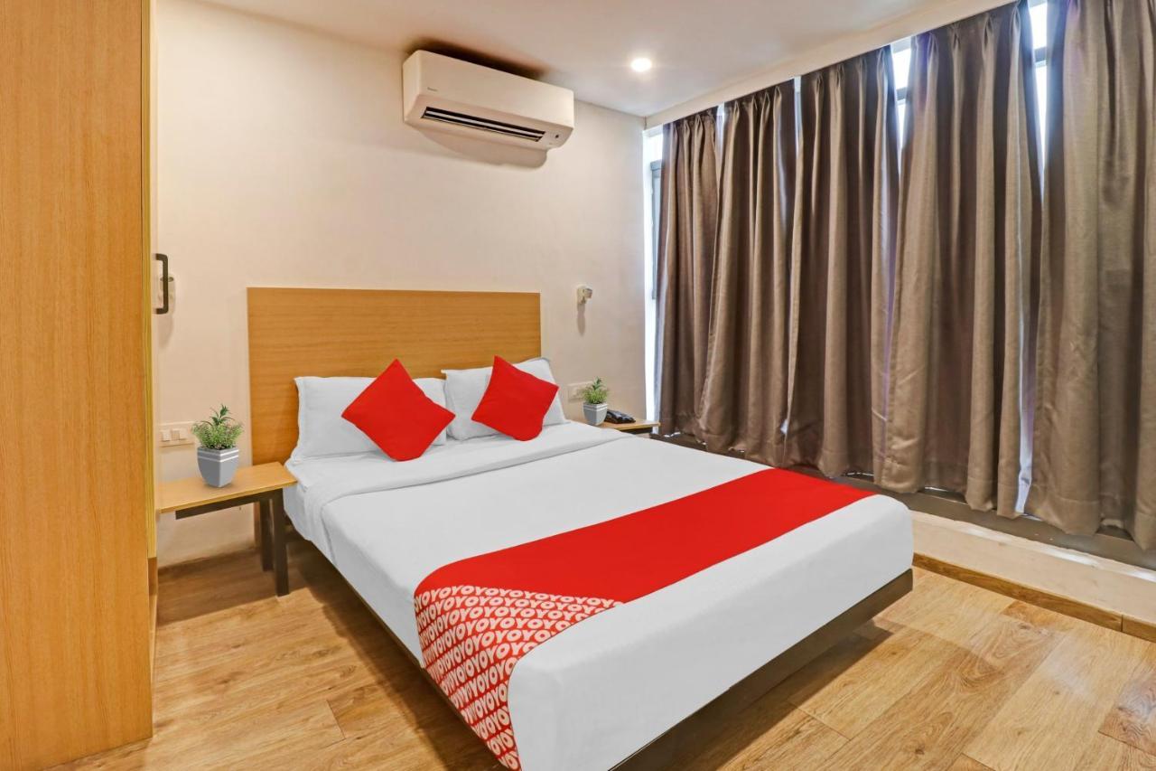 Hotel Oyo Townhouse 251 Richmond Circle Bengaluru Zewnętrze zdjęcie