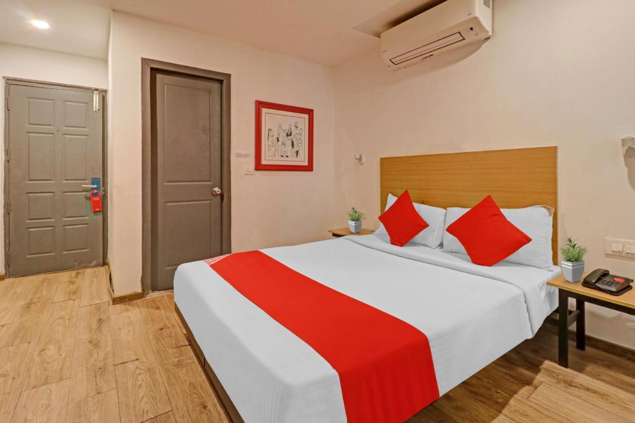 Hotel Oyo Townhouse 251 Richmond Circle Bengaluru Zewnętrze zdjęcie