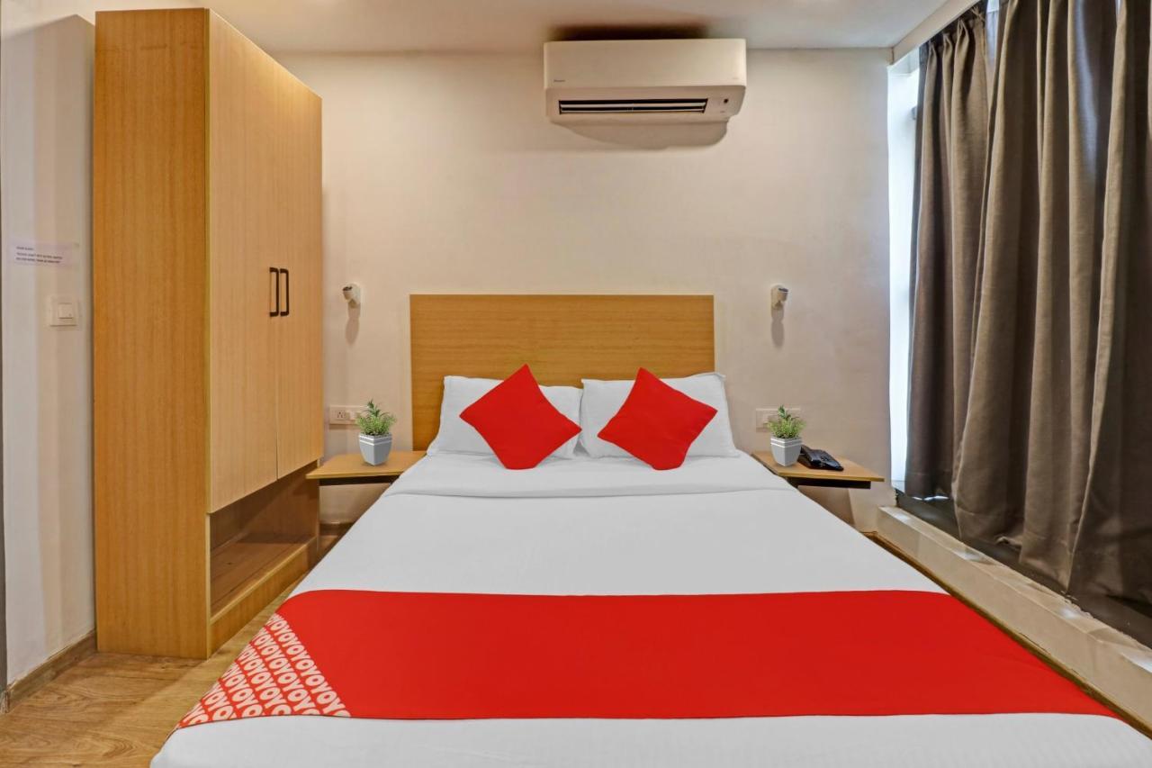 Hotel Oyo Townhouse 251 Richmond Circle Bengaluru Zewnętrze zdjęcie